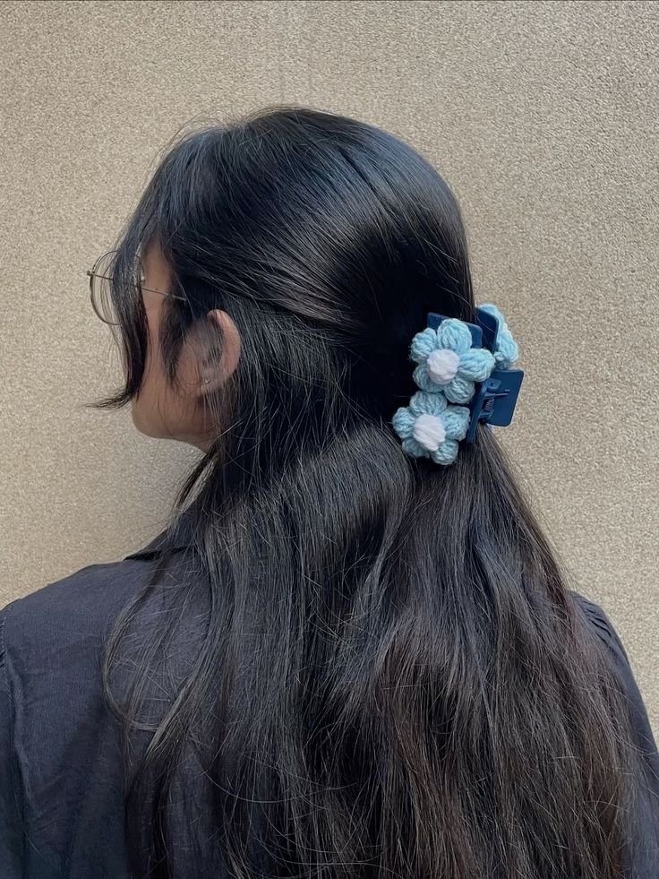 Bloom Garden Hair Clip - Image 2